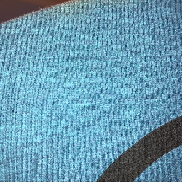 Men’s Volcom t-shirt - Picture 5 of 5